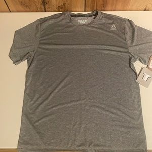 Reebok T-shirt